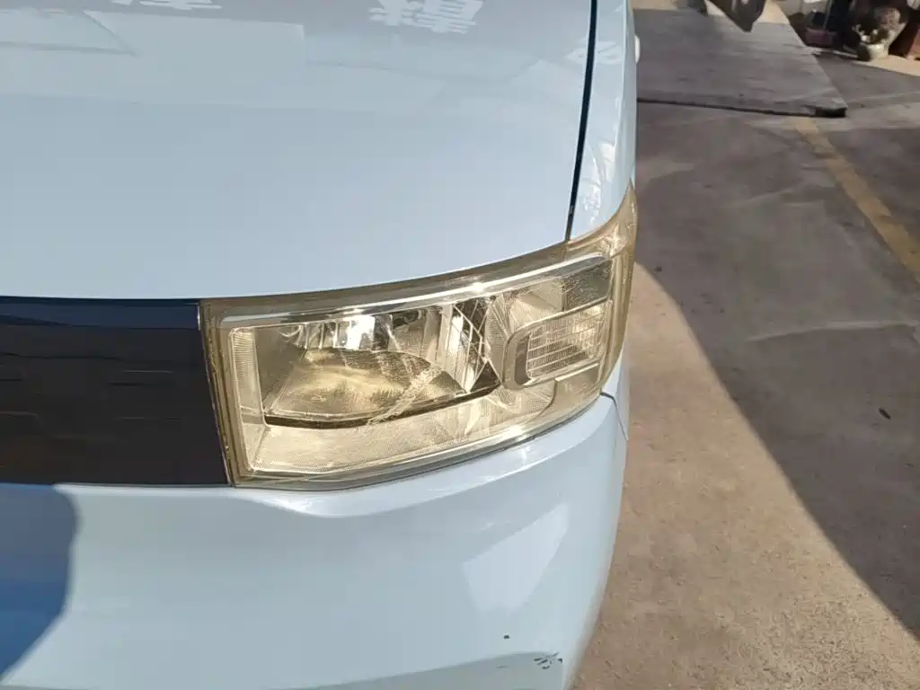 Wuling MINIEV — миниатюра 24