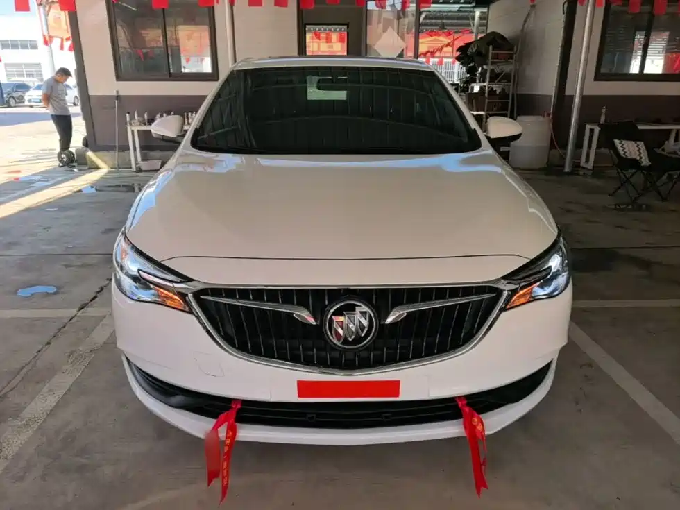 Buick Excelle — миниатюра 3