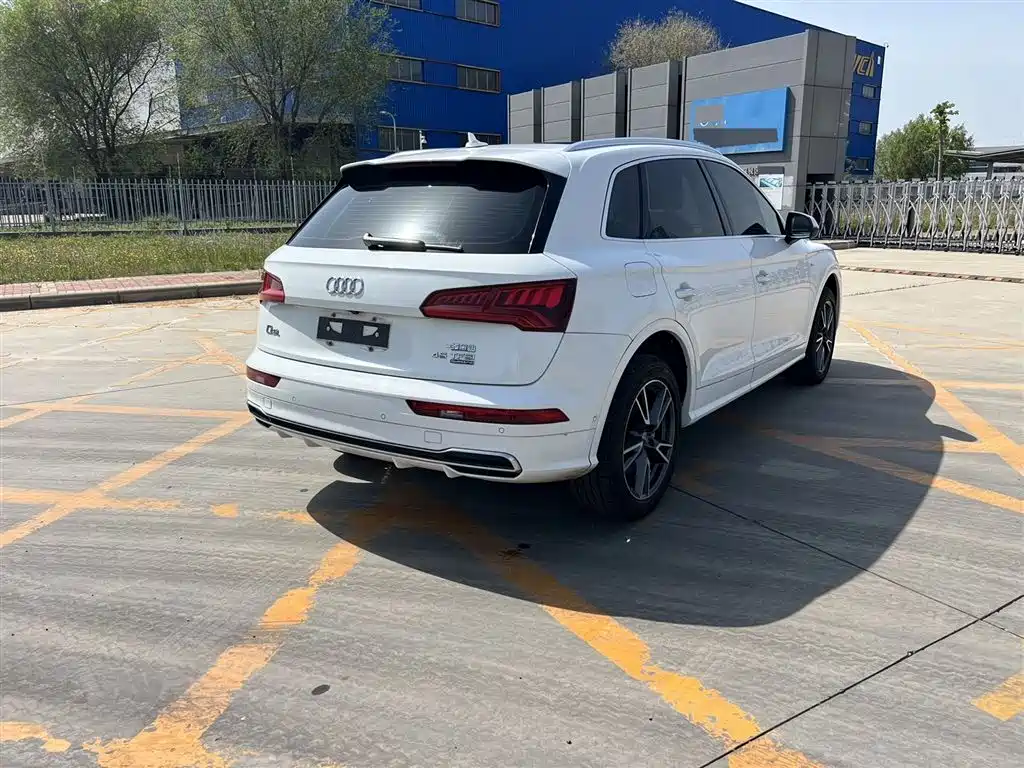 Audi Q5L 2020 45 TFSI Premium Fashion