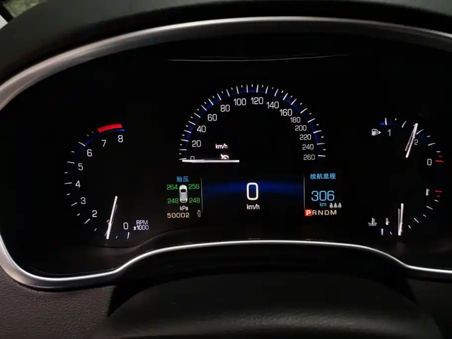 Cadillac SRX — миниатюра 14