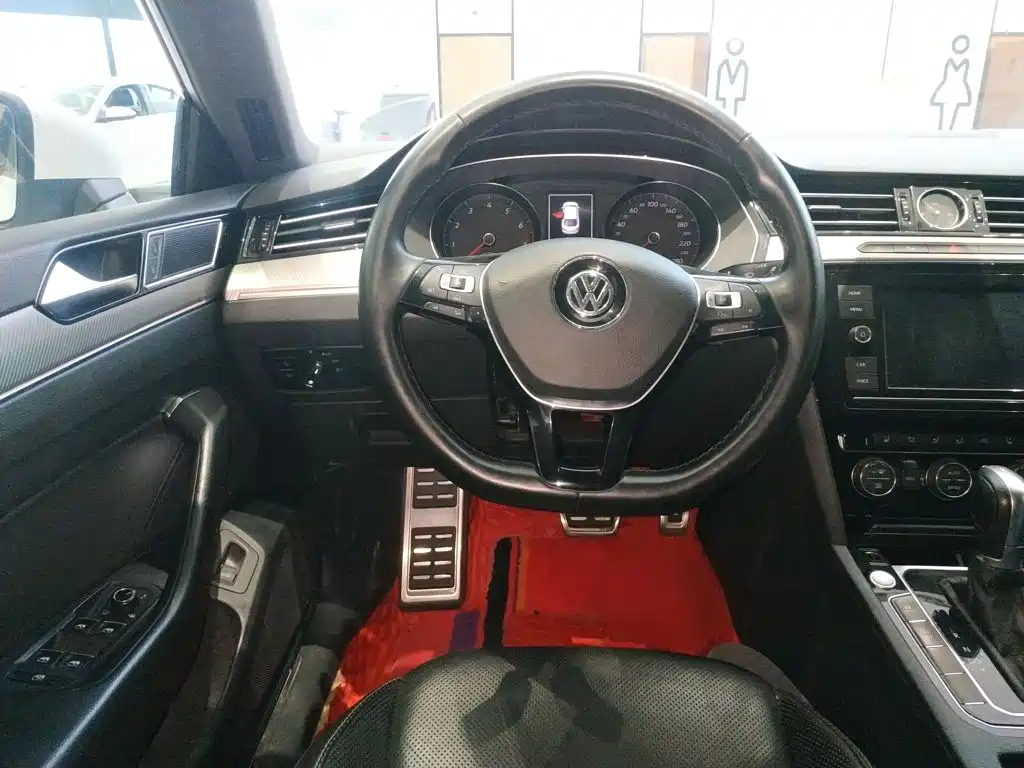 Volkswagen CC — миниатюра 11