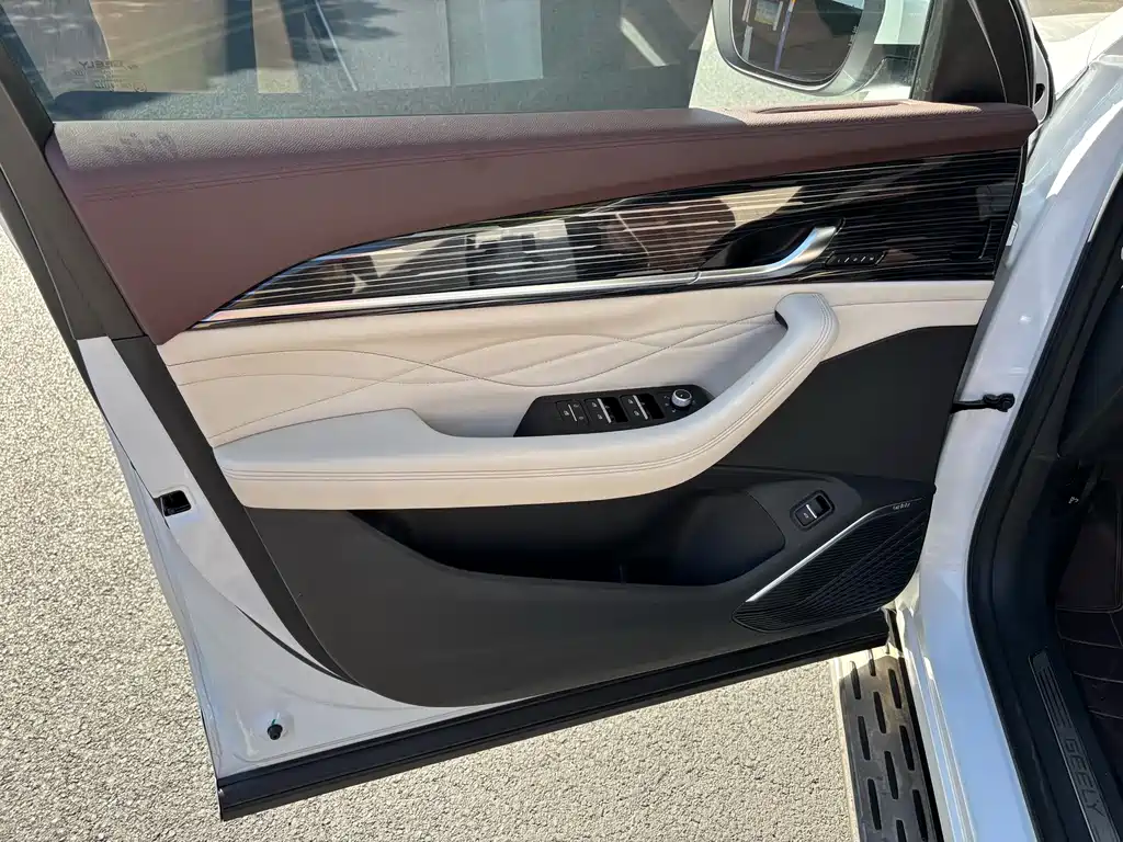 GEELY AUTOMOBILE XINGYUE L