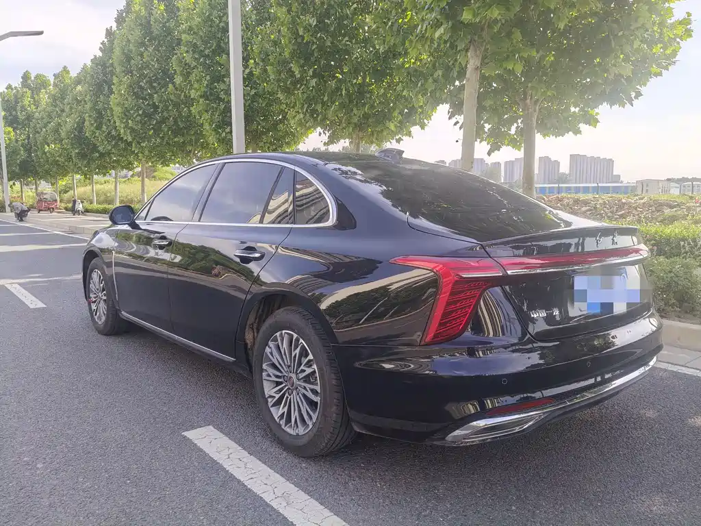 Hongqi H5 2025 1.5T DCT
