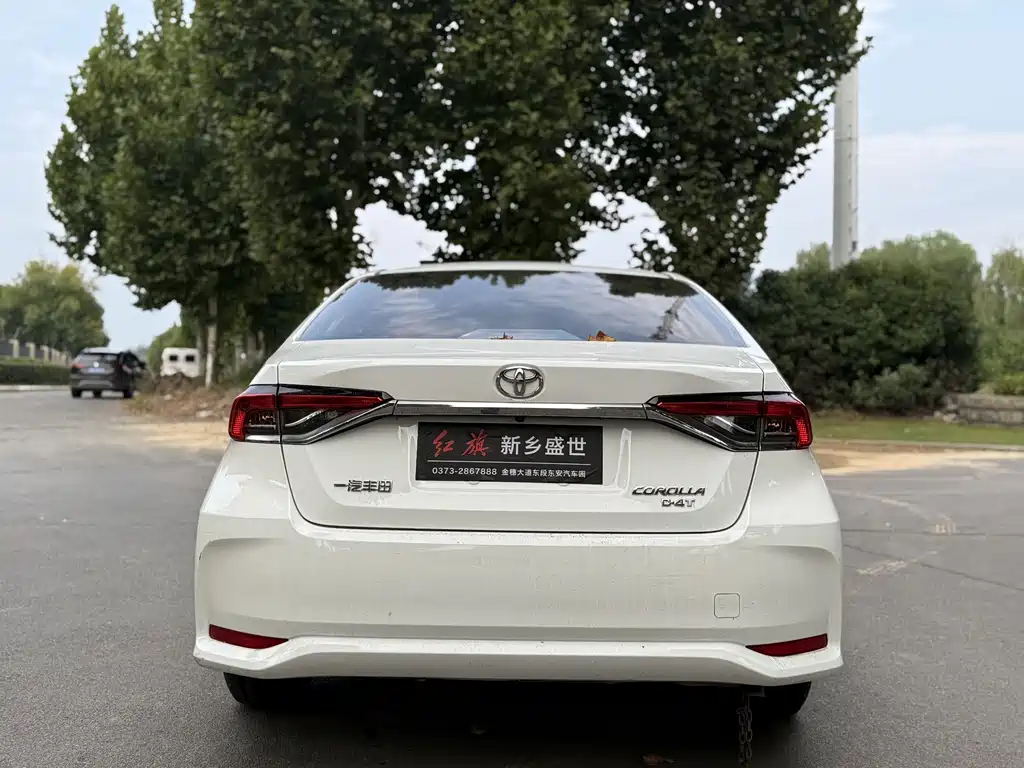 Toyota Corolla — миниатюра 8