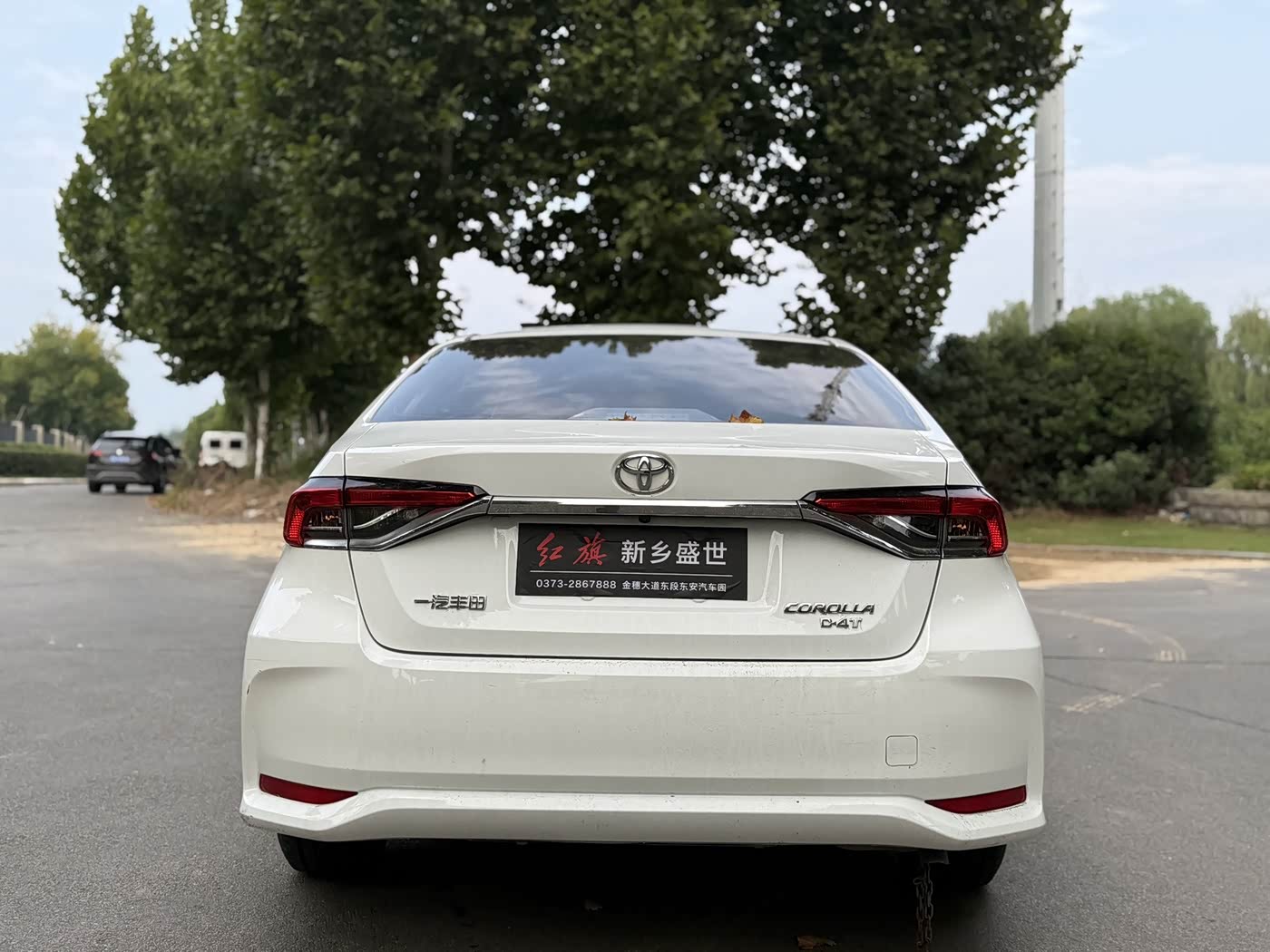 Toyota Corolla 1.2 л 2024 г. Белый, пробег 30000 км