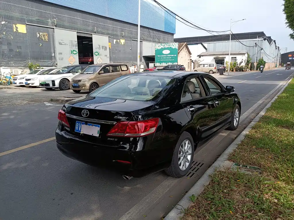 Toyota Camry 2010 240G Luxury