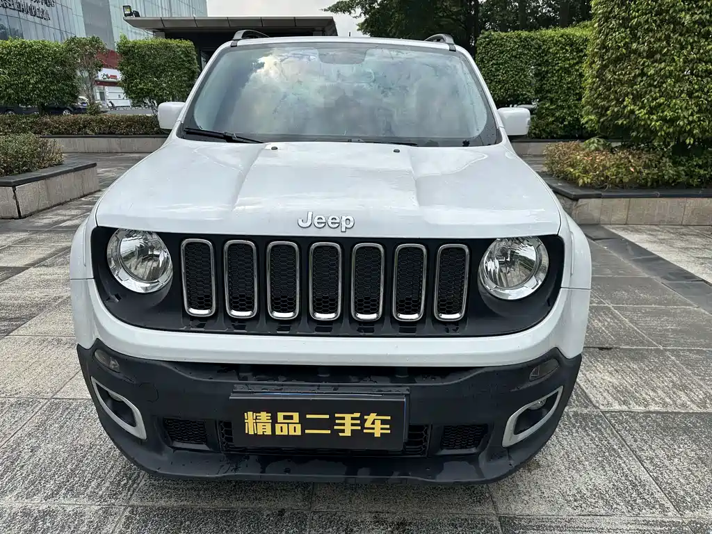 Jeep Renegade — миниатюра 2