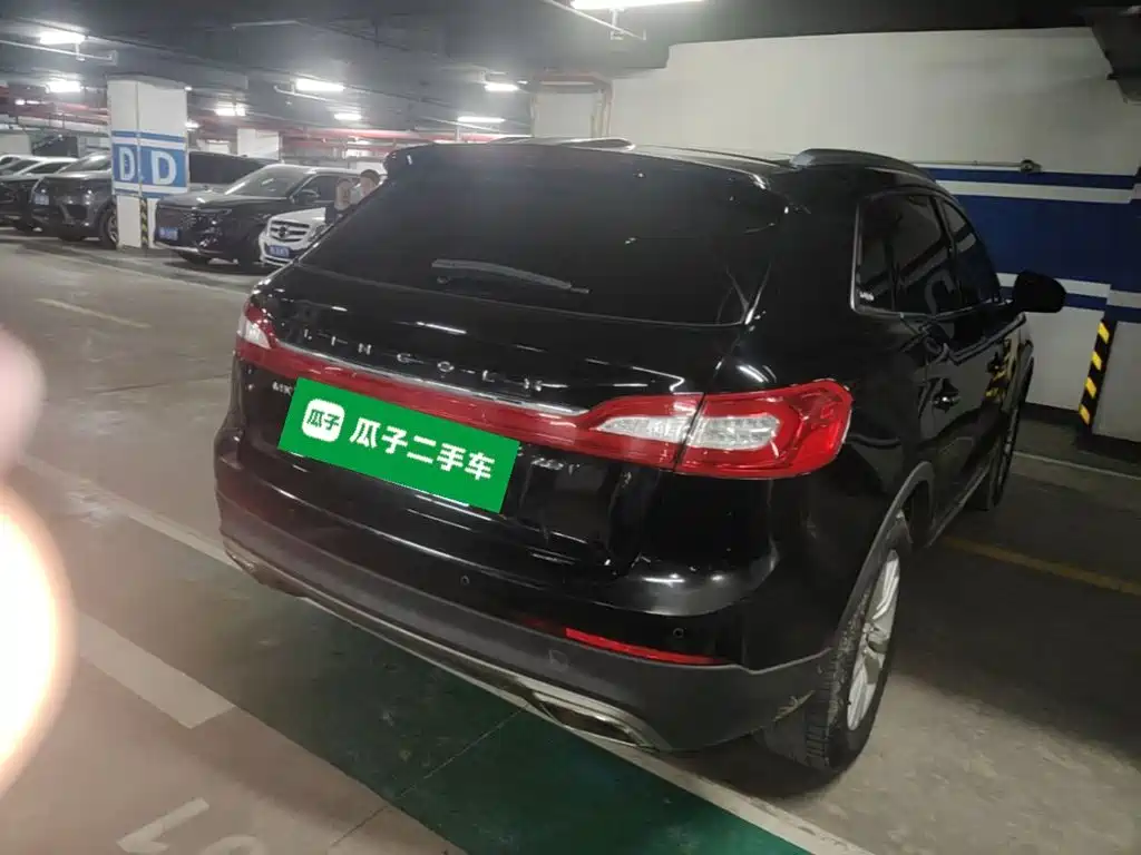 Lincoln MKX — миниатюра 7