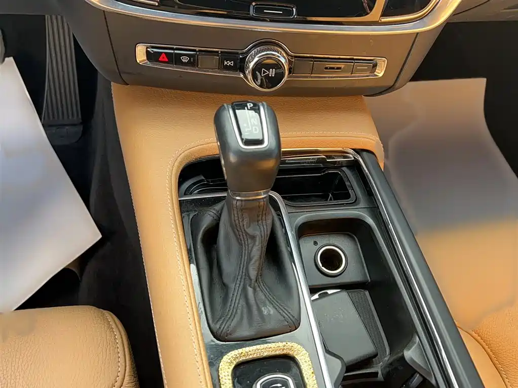 Volvo S90 2020 T5 Luxury