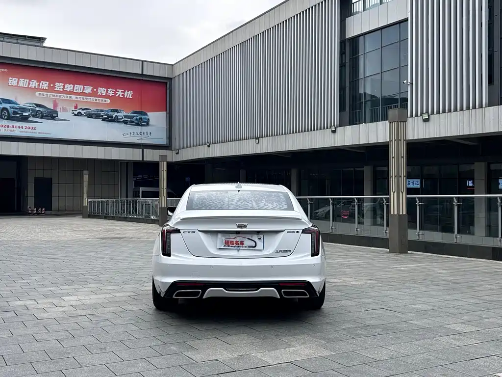 Cadillac CT5 — миниатюра 6