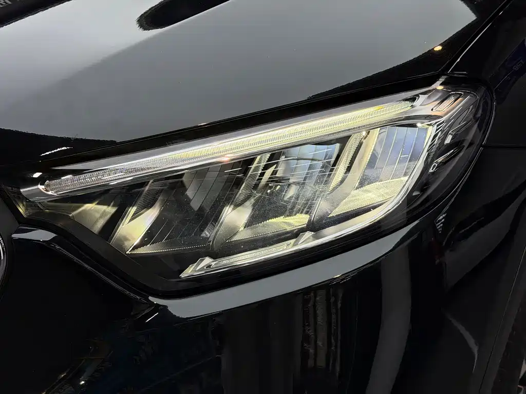 Mercedes-Benz GLC — миниатюра 18