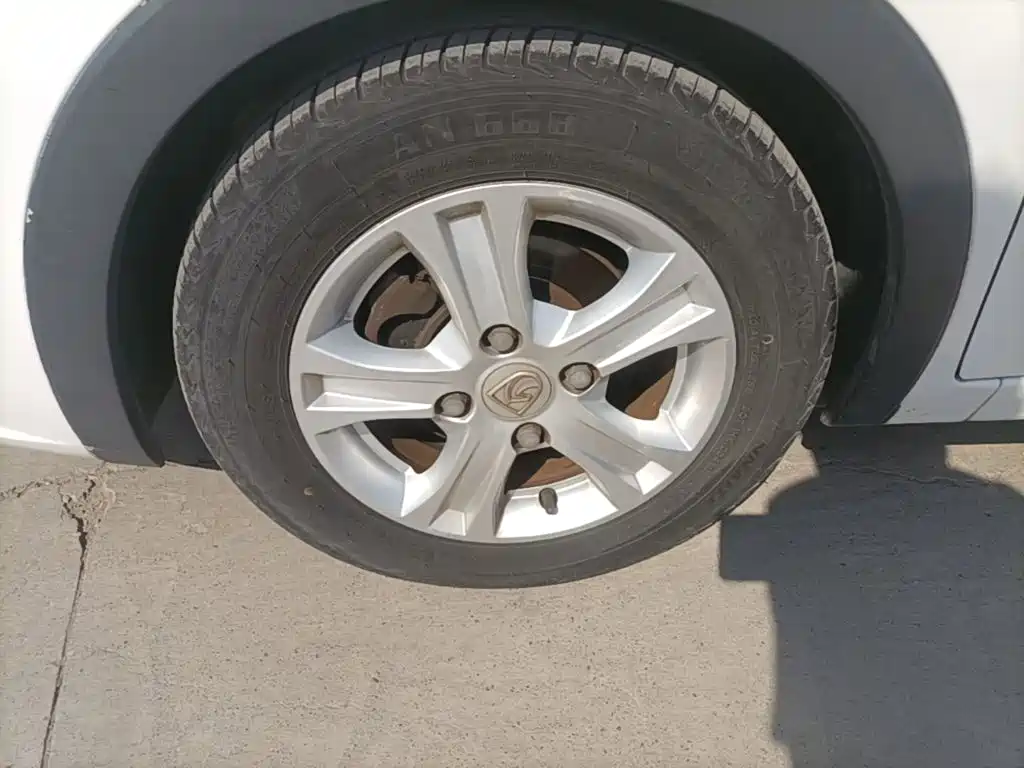 Baojun 310 — миниатюра 23