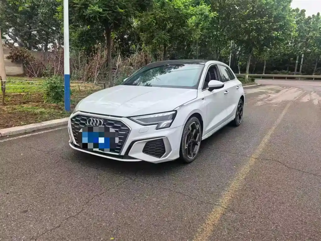 Купить Audi A3