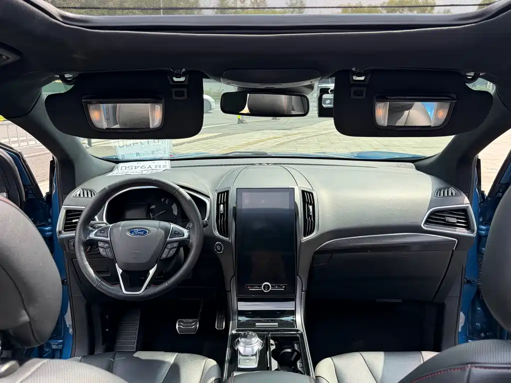 Ford Edge — миниатюра 11