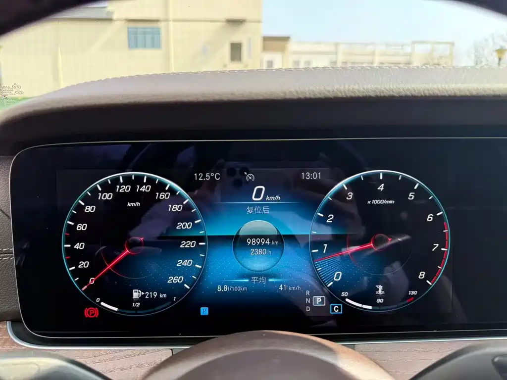 Mercedes-Benz E-Class E 2022 E 300 L Fashion