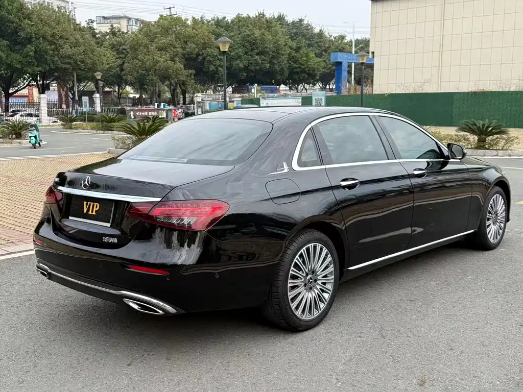 Mercedes-Benz E-Class E 2022 E 300 L Fashion