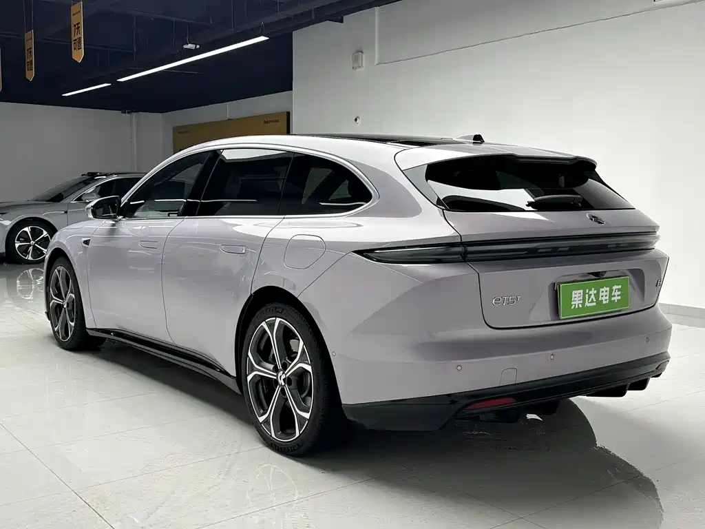 NIO ET5T 2025 75kWh Touring