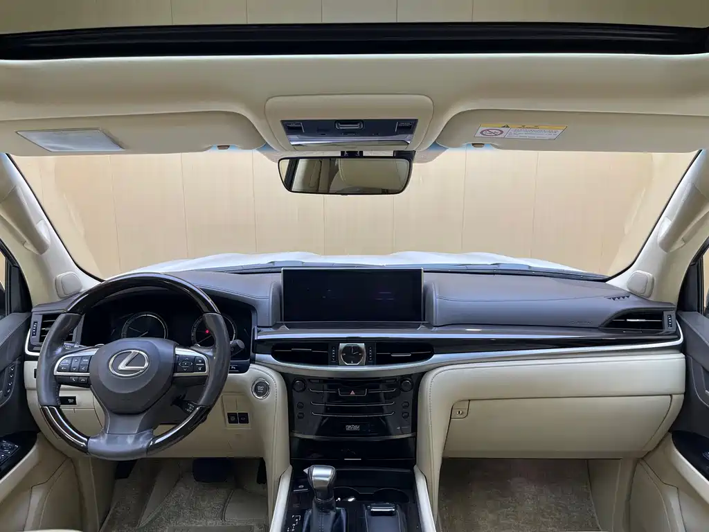 Lexus LX 2016 570 Luxury