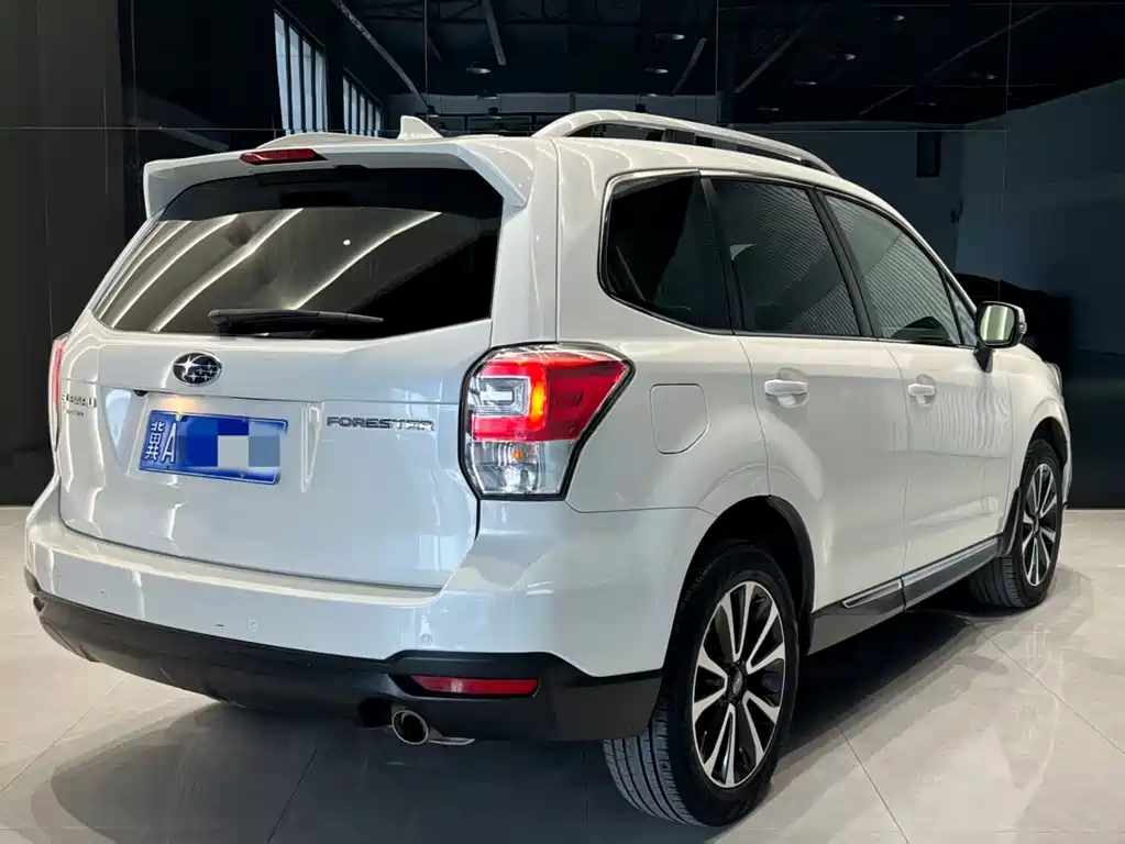 SUBARU FORESTER