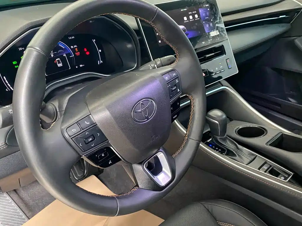 Toyota Avalon — миниатюра 7