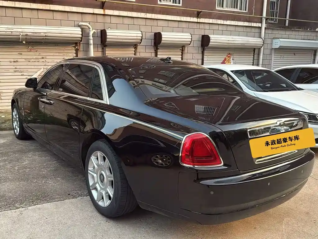 Rolls-Royce Ghost — миниатюра 4