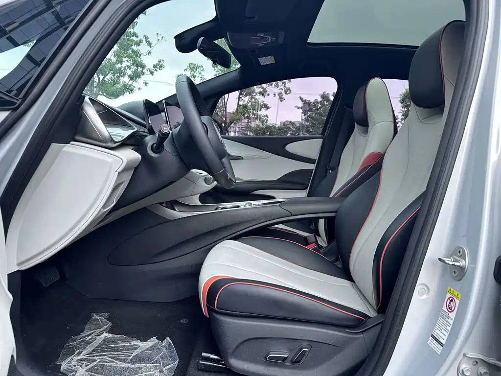 BYD Dolphin — миниатюра 5