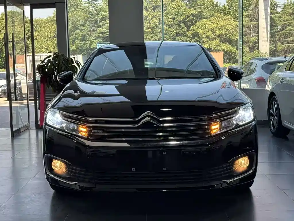 Citroen C6 — миниатюра 3