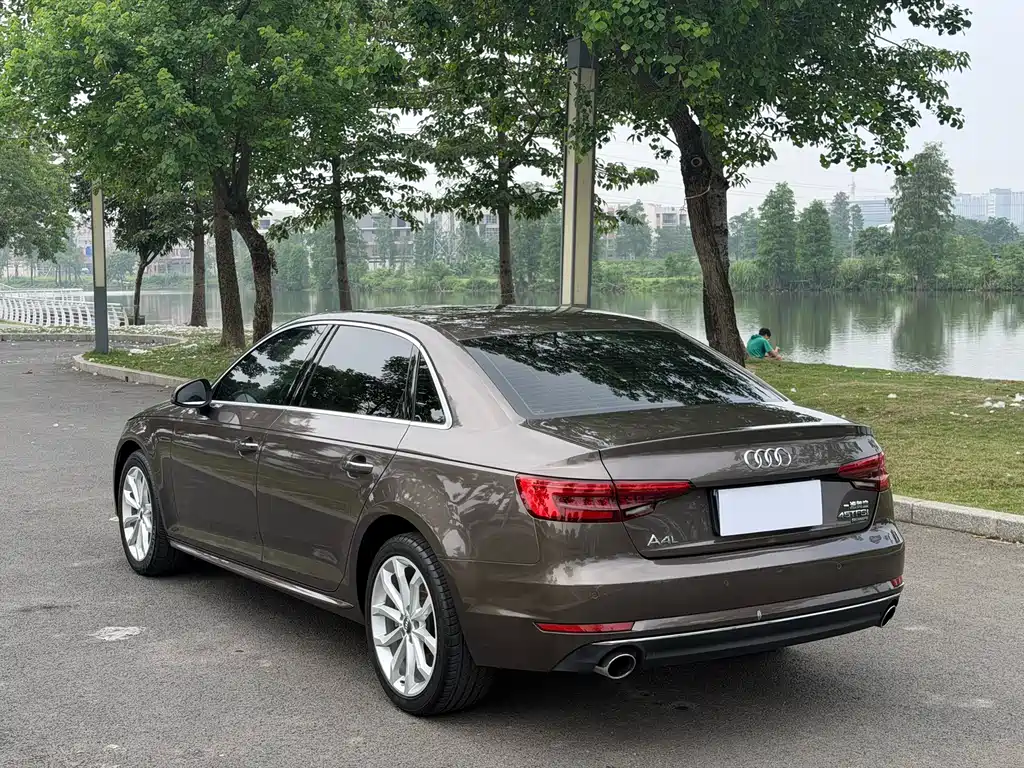 Audi A4L 2017 45 TFSI quattro