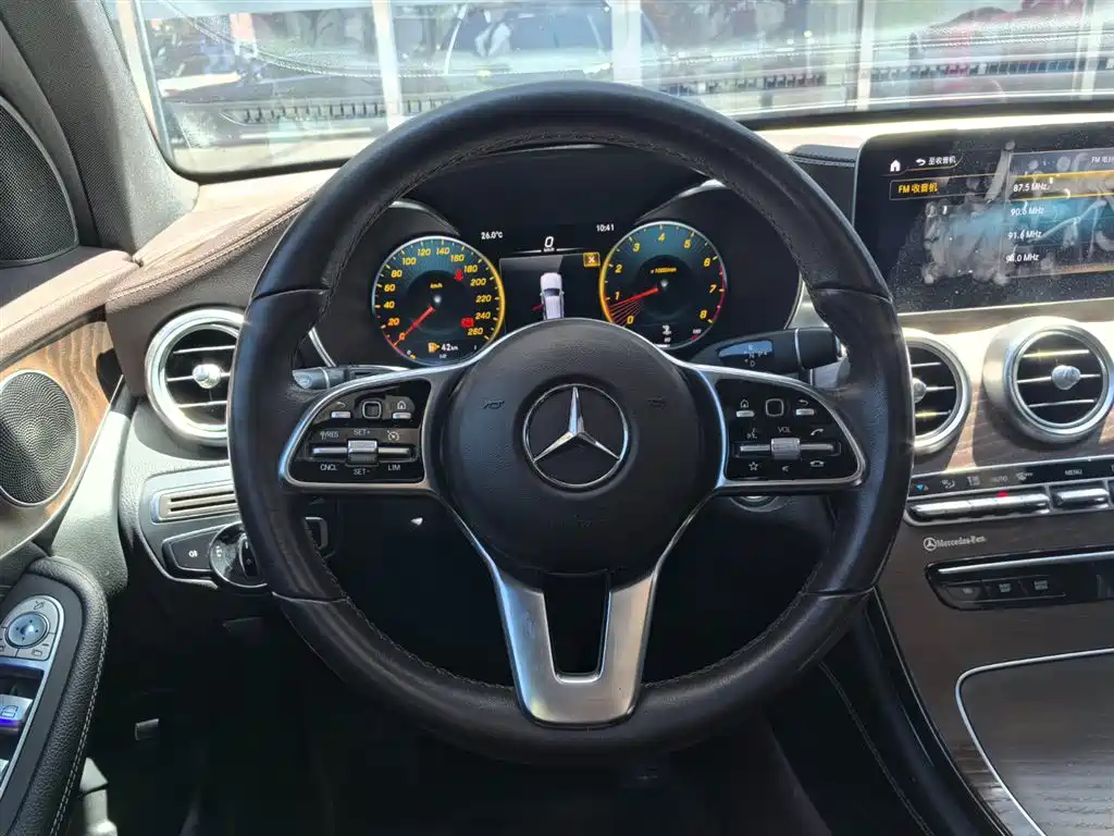 Mercedes-Benz GLC 2020 GLC 260 L 4MATIC Luxury