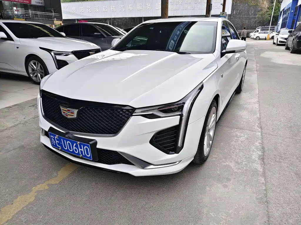 Cadillac CT4 2020