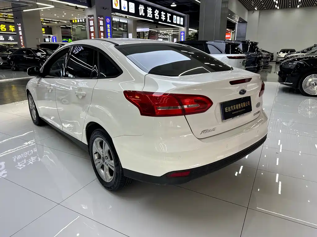 Ford Focus — миниатюра 18
