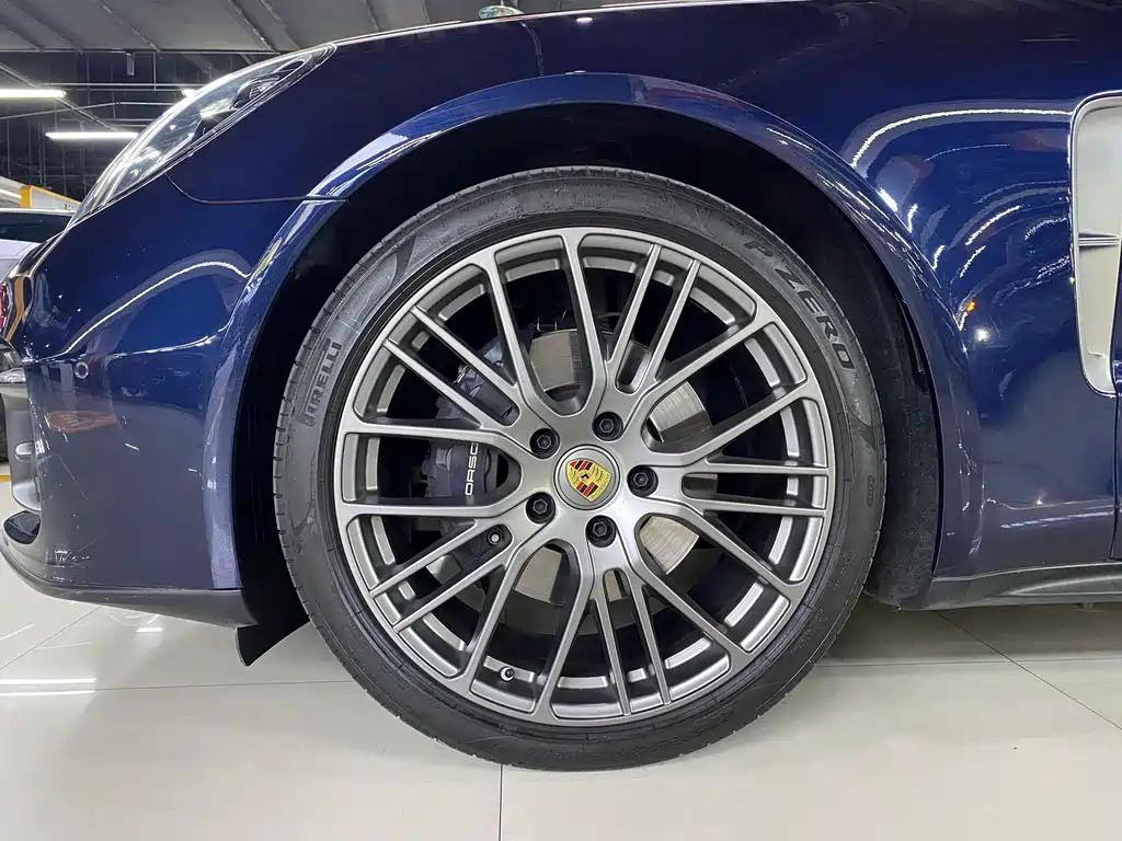Porsche Panamera — миниатюра 3