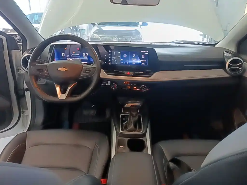 Chevrolet Monza — миниатюра 10