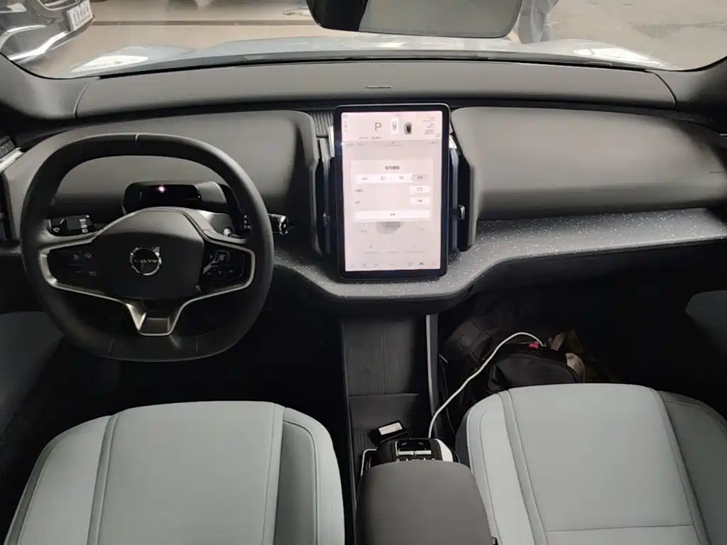 Volvo EX30 — миниатюра 10