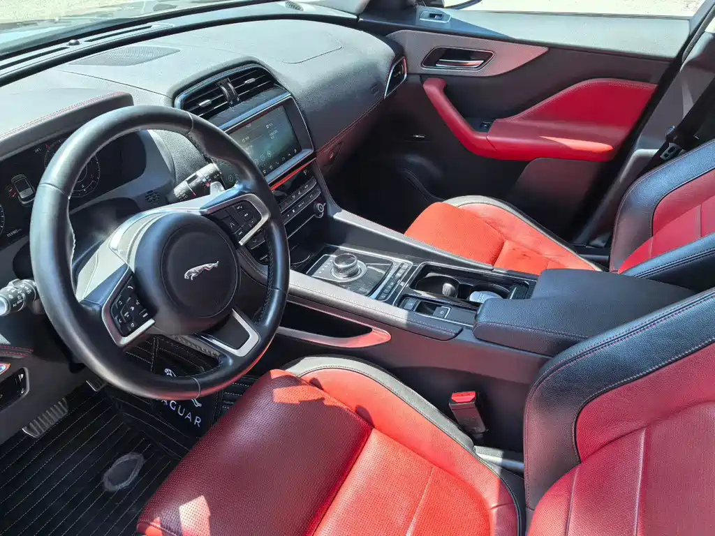 Jaguar F-Pace 2020 2.0T