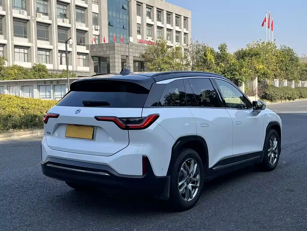 NIO NIO ES6