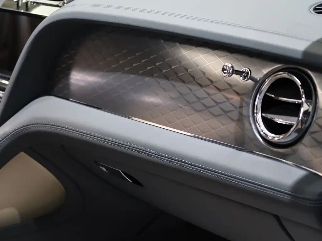 Bentley Bentayga — фотографии объявления, Фото 15