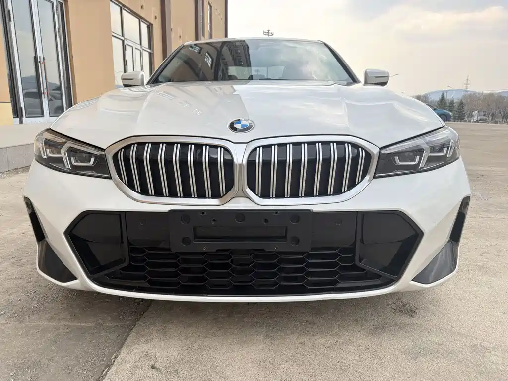 BMW 3 Series 3 2023 320i M Sport