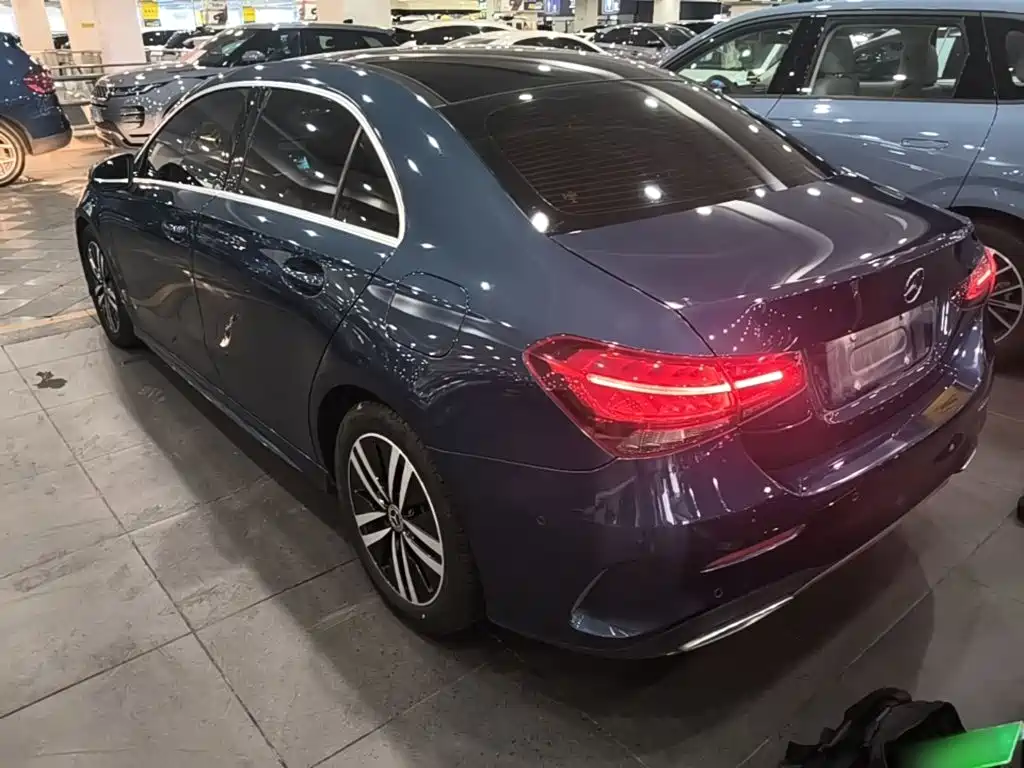 Mercedes-Benz A-Class A 2019 A 180 L Sport