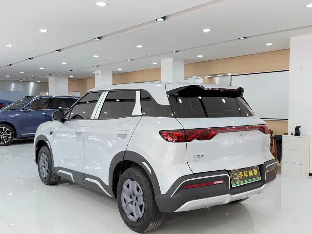 BYD Yuan Up UP 2025 Smart Drive 401KM
