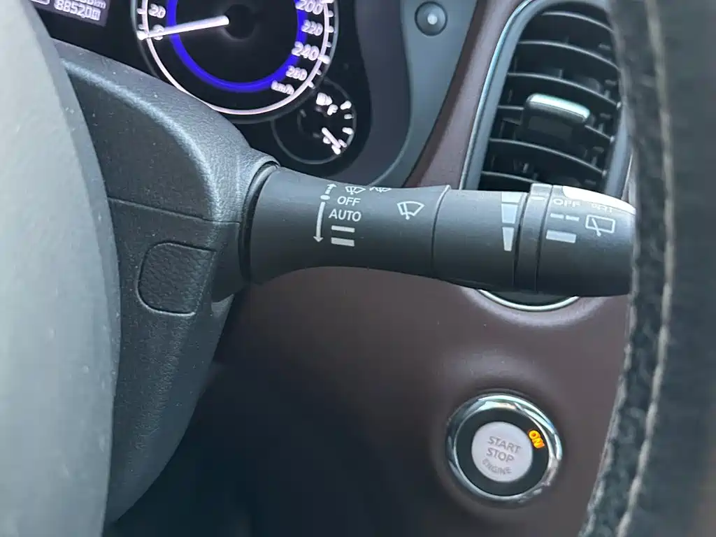 Infiniti QX50 — миниатюра 24