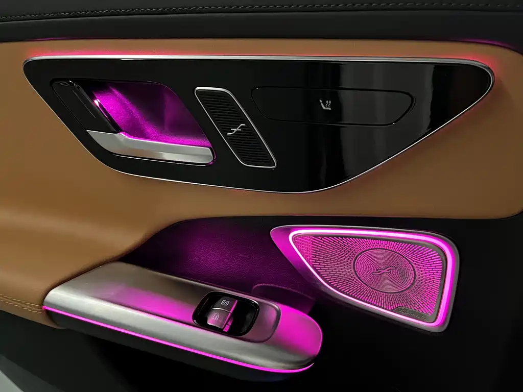 Mercedes-Benz C-Class New Energy — миниатюра 17