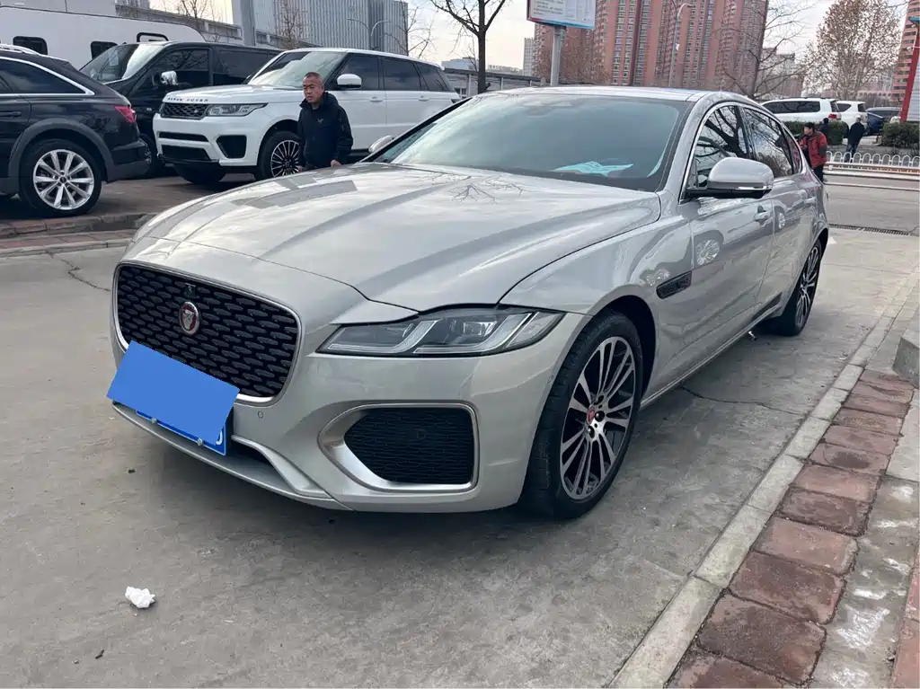 JAGUAR XFL
