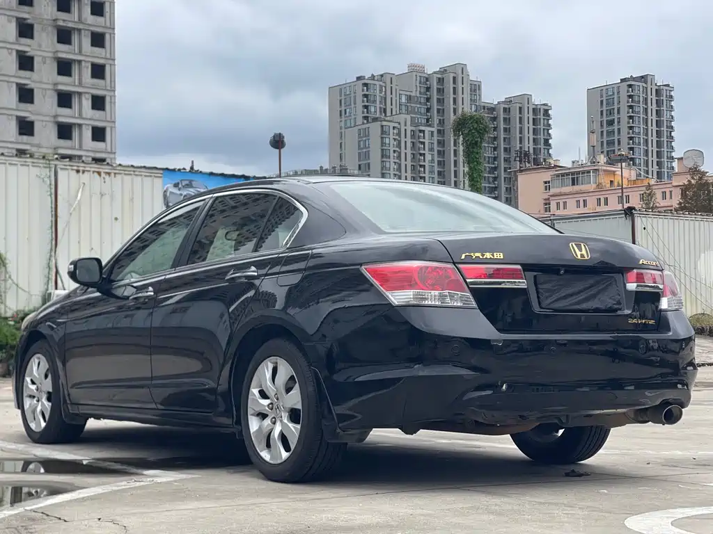 Honda Accord — миниатюра 15