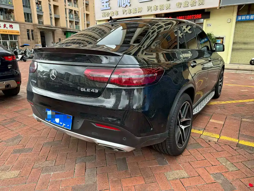Mercedes-Benz GLE Coupe AMG — миниатюра 5
