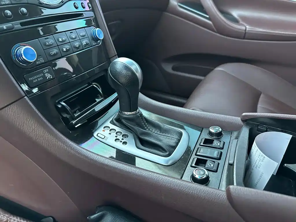 Infiniti QX50 — миниатюра 14