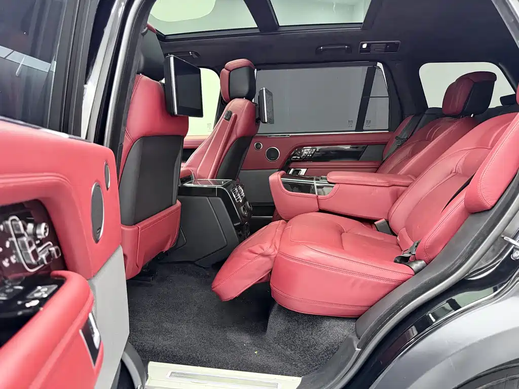 Land Rover Range Rover — миниатюра 8