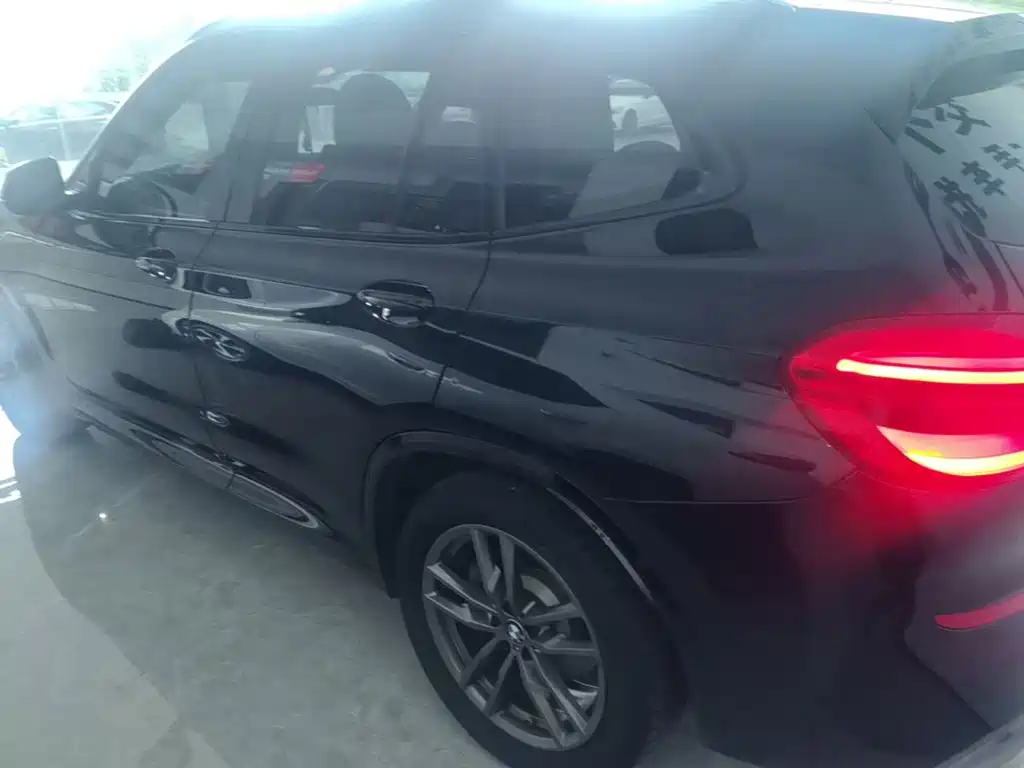 BMW X3 — миниатюра 5