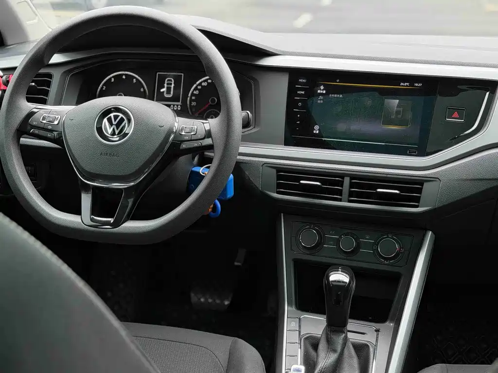 Volkswagen Polo — миниатюра 9