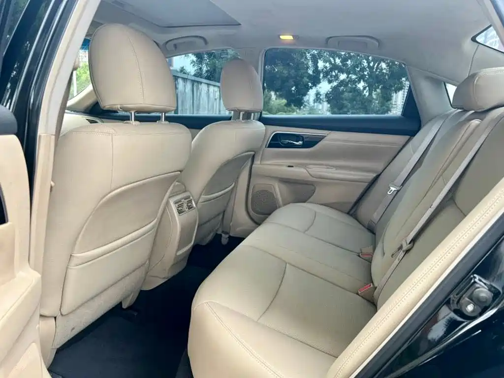 Nissan Teana — миниатюра 5